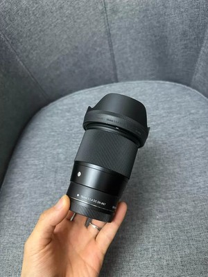 Sigma 16mm f/1.4 DC DN Contemporary Prime Lens for Canon EF-M with Retail Box