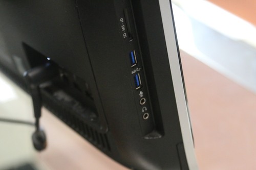 HP Pavilion 20-B014 20" Screen, AMD E1-1200 1.4GHz, 4GB ram, 1TB HDD, **NO OS** - Picture 11 of 12