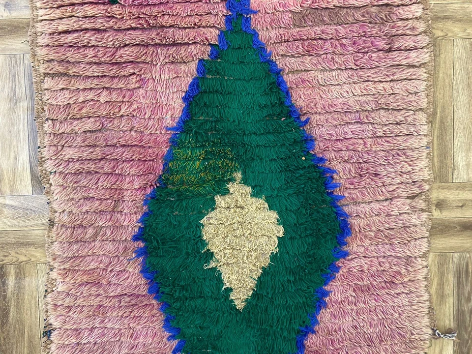 Vintage Traditionnel Runner Rug  Berber Soft Wool Area Shaggy Bedroom Rug 3x8 ft - Image 3 of 4