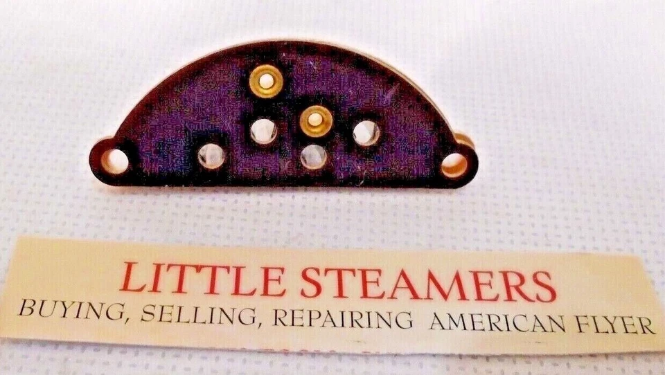 AMERICAN FLYER 4 OR 5 HOLE FEMALE CAB PANEL  RECEIVER   XA10662A - Image 2 of 3