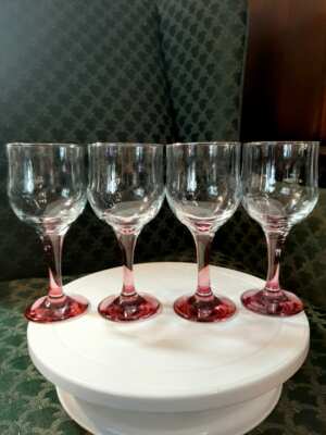 Set of 4 Beautiful Red Stem Wine Glasses