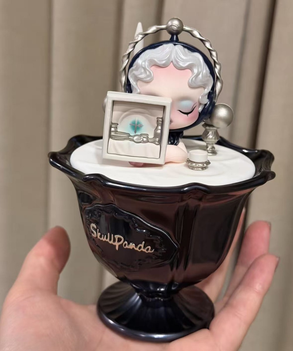 未開封　スカルパンダ　The Feast Begins キャンドル　アソート Skullpanda The Feast Begins Series Blind Box Fragrance Candles