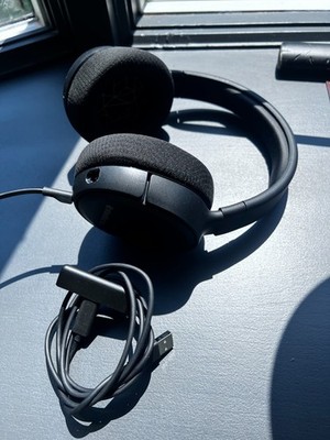 SteelSeries Arctis 1 Wireless Gaming Headset for Xbox - Black