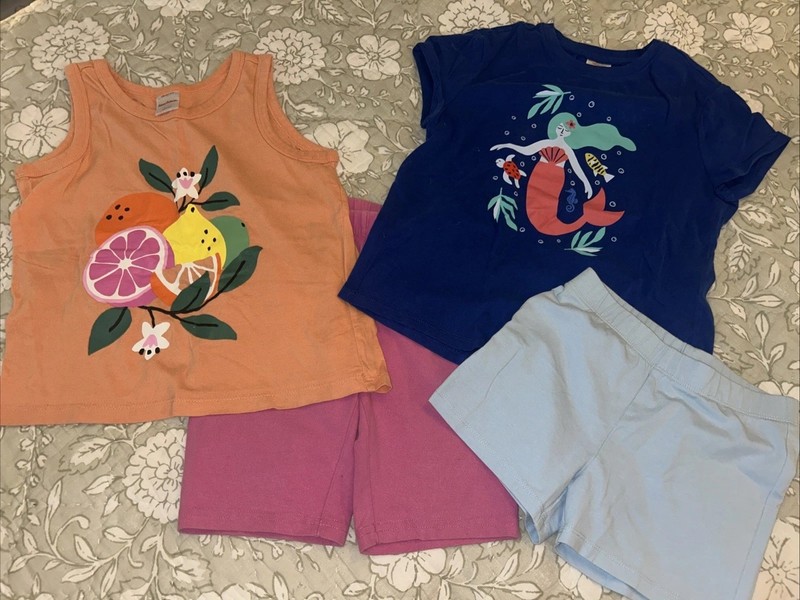Hanna Andersson 4 Pieces 2 Outfits 2 Shirts 2 Shorts Sz 130 8 Play Lot