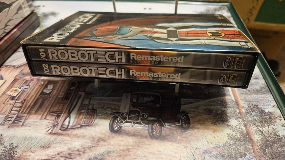 Robotech Remastered: Extended Edition Macross Collection 1 DVD W/ Cards / Auto - Image 4 of 4