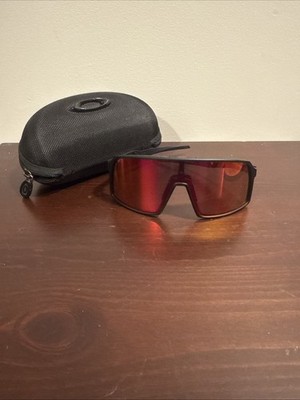 Oakley Men's Red Lens And Black Frame Comes With Oakley Case