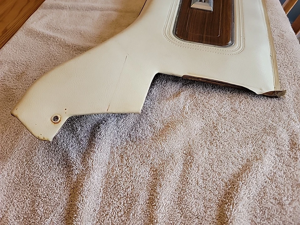 Panel lateral interior trasero convertible Oldsmobile Cutlass Supreme 442 70-72 LH fabricante de equipos originales Foto 4 de 4