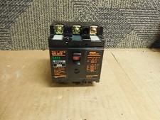 FUJI BREAKER EA33 BB3AEA-020 220Vac 20A 20 A AMP 3 POLE