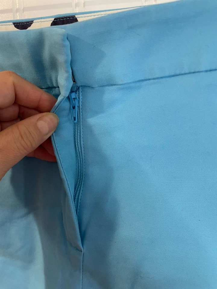 Boden Womens Blue Cotton-Blend Shorts UK12 US 8 Side Zipper Pockets Tailored Fit - Image 4 of 4