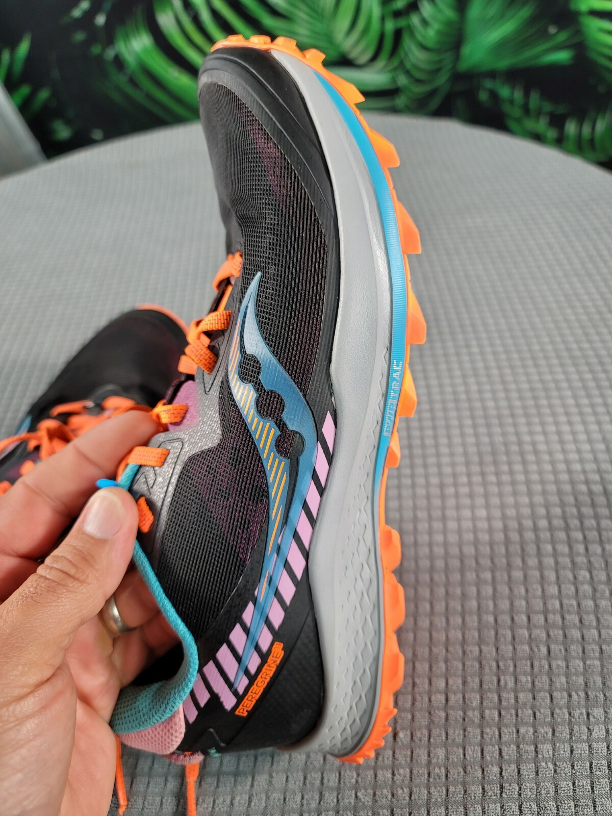 Saucony Women's Peregrine 11 Trail Shoes Cherry/Gravel Size 6.5 B Medium US