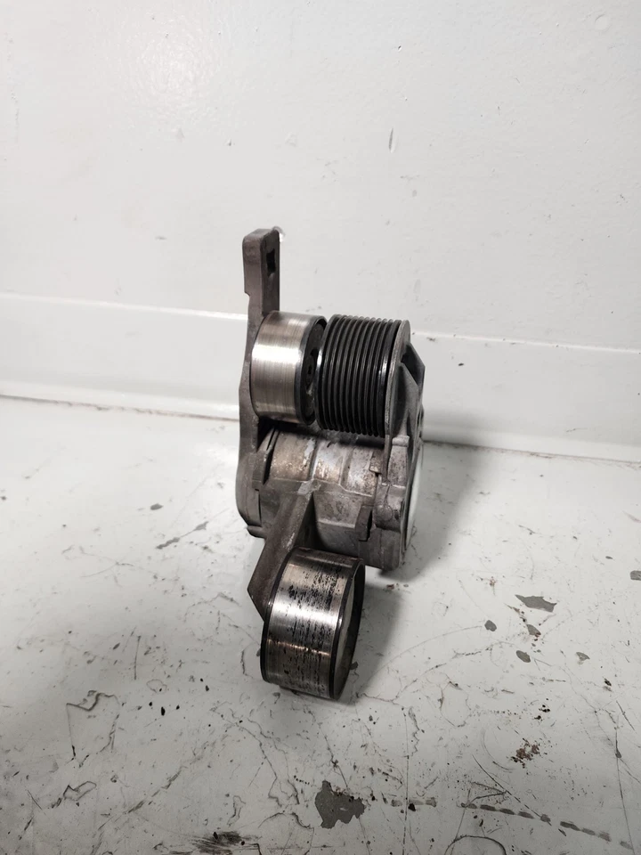 Tensor de correa de repuesto Detroit Diesel A4722001370 para Freightliner Cascadia Foto 2 de 4