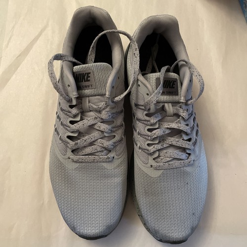 mens nike run swift se