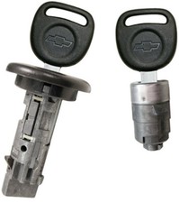 NUEVO CHEVROLET OEM INTERRUPTOR DE ENCENDIDO CILINDRO DE BLOQUEO + 1 CILINDRO DE BLOQUEO DE PUERTA + 2 LLAVES