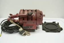 Mole-Richardson No.4821 650W Tweenie II Solarspot with Barndoors - NO CHAIN