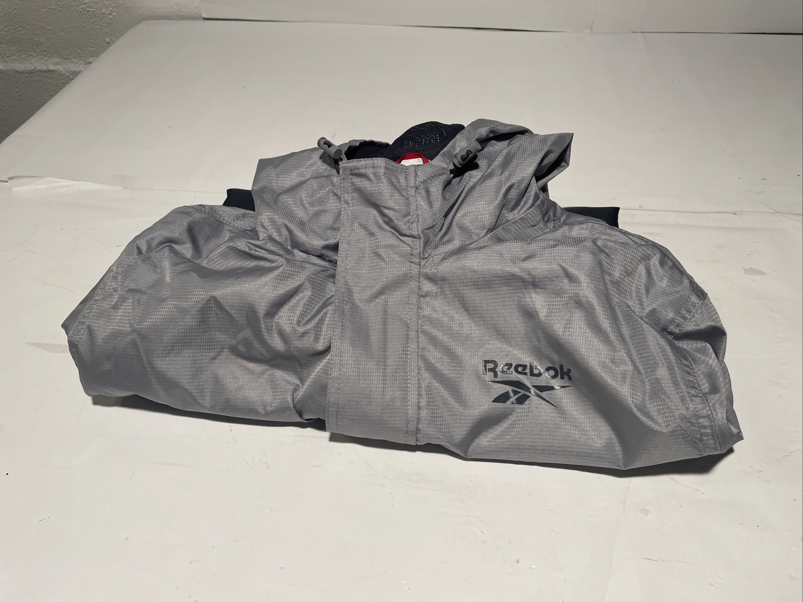 Reebok Windbreaker Pullover 1/4 Zip Lightweight Hooded Jacket Golf Gray Large thumbnail 16