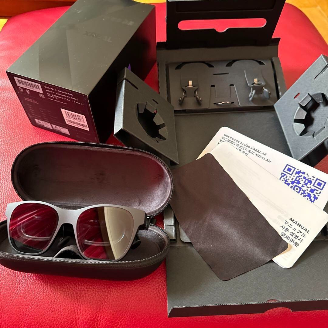 Nreal Air Glasses Xreal Black NEW NR-7100RGL AR 2023 VR Nreal Air Glasses Xreal Black NEW NR-7100RGL AR 2023 VR
