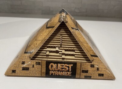 Quest Pyramide | EscapeWelt | Escape Room - Escape World Quest Puzzle Box