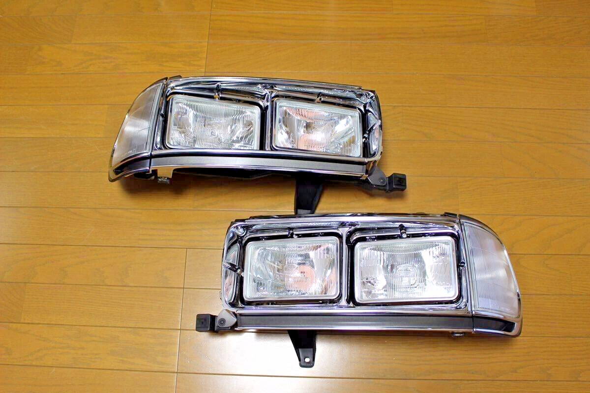 New Genuine Toyota 80 Series Land Cruiser Square Headlight