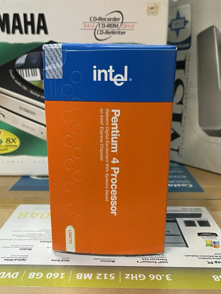 Intel Pentium 4 Processor 511 2.80GHz Socket LGA775 1MB L2 cache NEW - Image 4 of 4