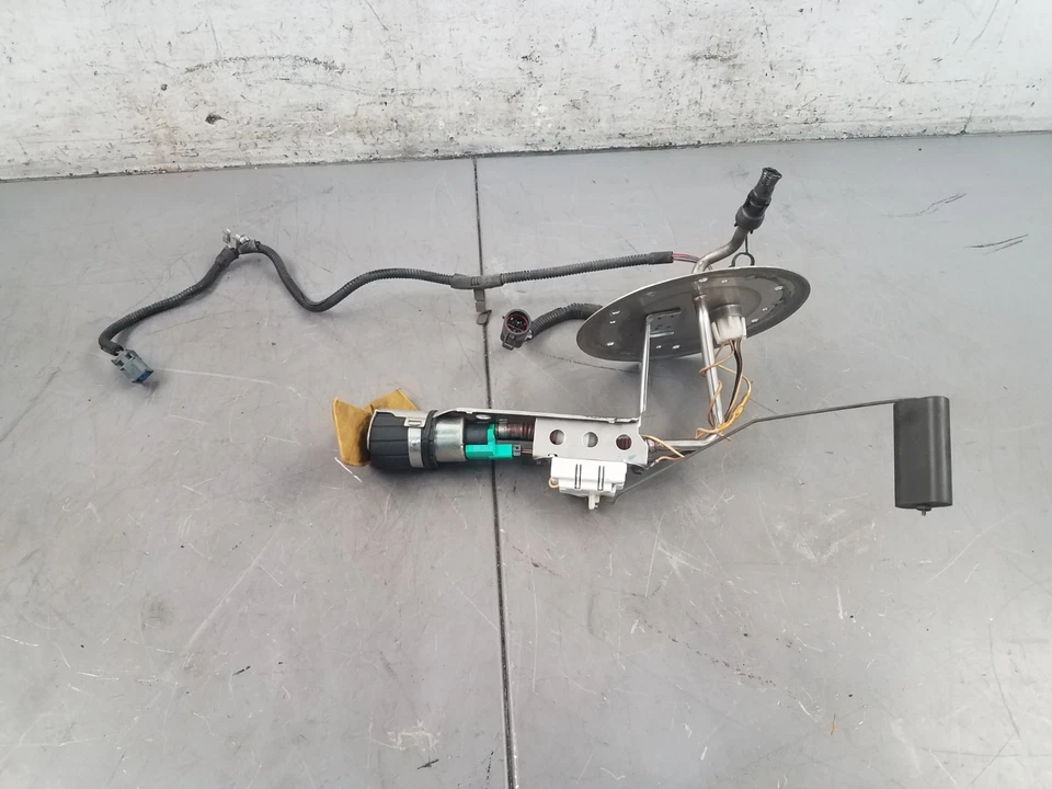 2003 03 04 水星掠夺者燃油泵/发送单元 #4504 S3 — 第 3/4 张图片