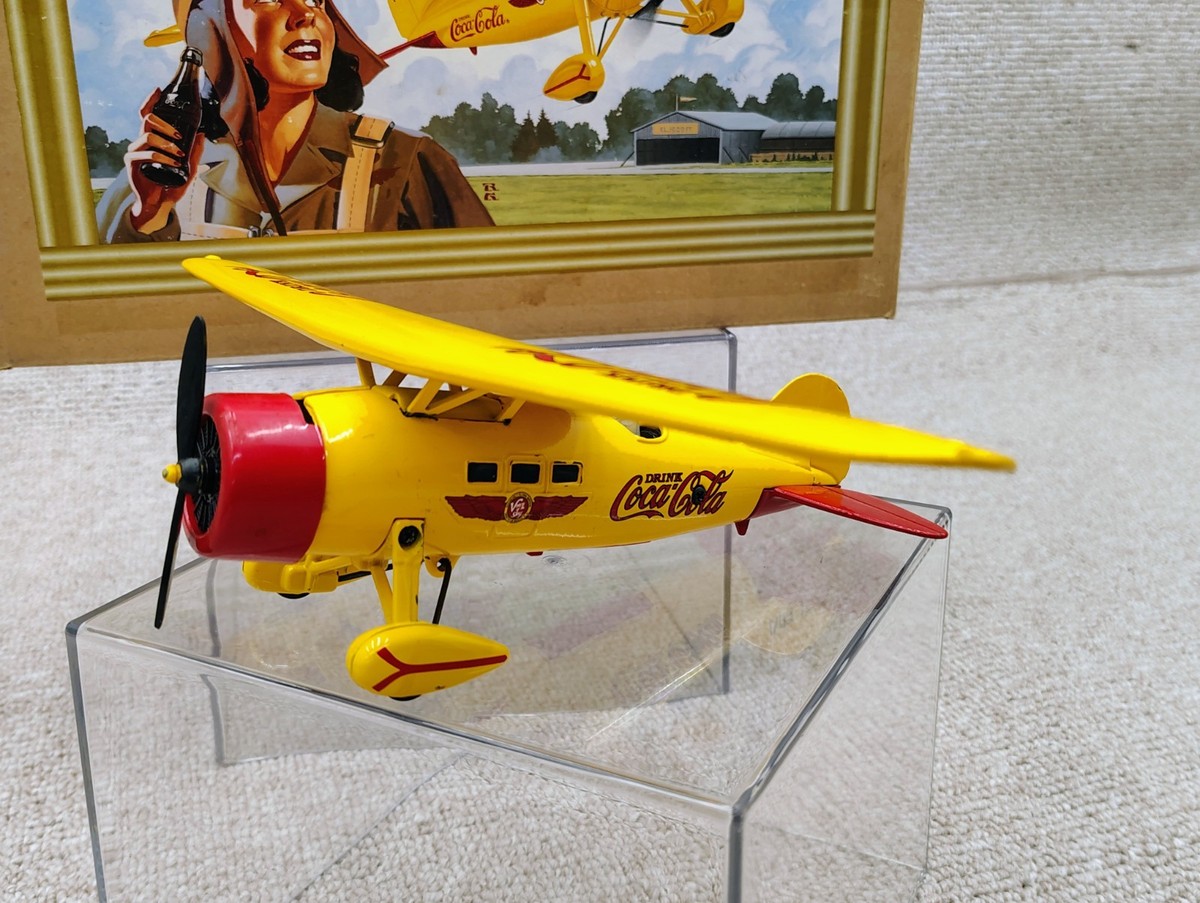 ERTL Coca Cola 1929 Lockheed Air Express Plane Diecast Metal