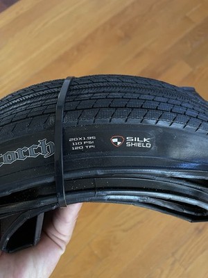 Maxxis Torch Tire 20 x 1.95 Folding Black SILK SHIELD 110 PSI