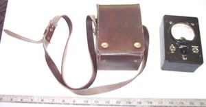 SIMPSON OHM CK08455L2 MEG0HMS / KILOHMS Analog Portable Meter With Leather Case