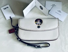 NWT COACH 1941 SPACE SHUTTLE NASA CHALK/MULTI CLUTCH 14049
