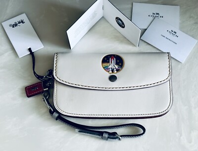 バッグ COACH NWT COACH 1941 SPACE SHUTTLE NASA CHALK/MULTI CLUTCH 14049 | eBay
