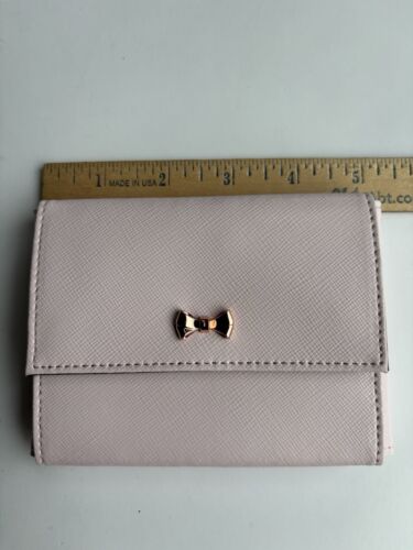 Ted Baker kleine Rose Schleife Design hellrosa Reise Schmuckkästchen Neu mit Etikett - Bild 9 von 12