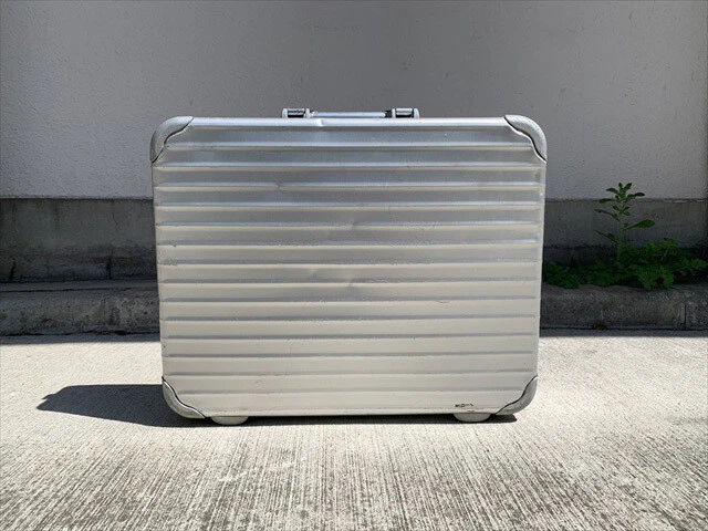 Rimowa Topas Business Multiwheel 44cm Suitcase, Silver