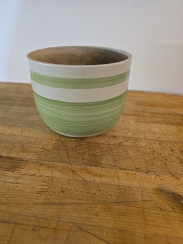 Planter Hand Painted Made In Brazil Beige & Green - Picture 1 of 5