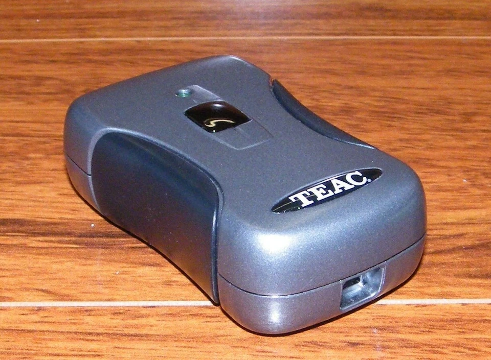 TEAC USB 2.0 TV Tuner / Personal Video Recorder w/ Remote For Windows **READ** - Image 3 of 4