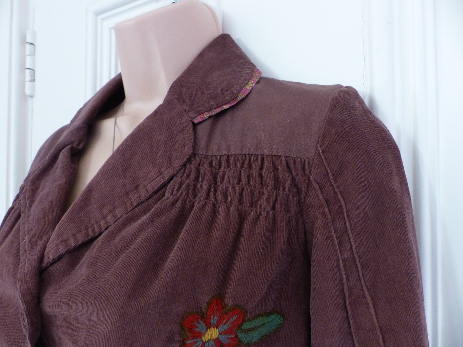 ALTRA Graziosa giacca in velluto a coste marrone ricamata di Solola UK 10