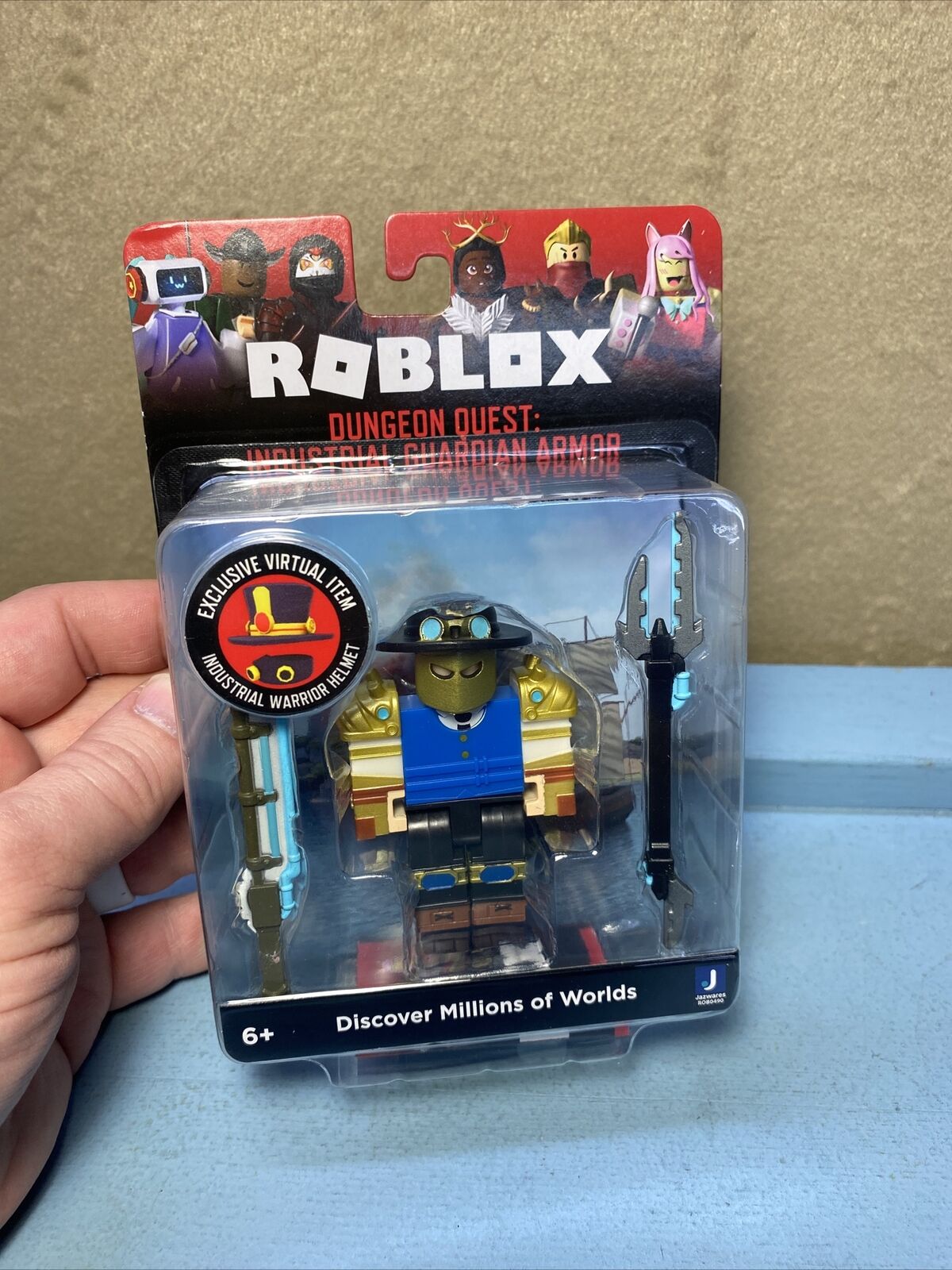 Roblox Core Ultimate Dominus Figurine Legend Virtual Code Sealed  collectible Toy