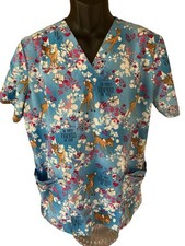 Wonderful World of Disney Scrub Top Women's Medium Bambi Fawned of You V-Neck