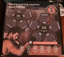 2026 Smart Music Boxing Machine Bluetooth Punzone da Parete con Guanti