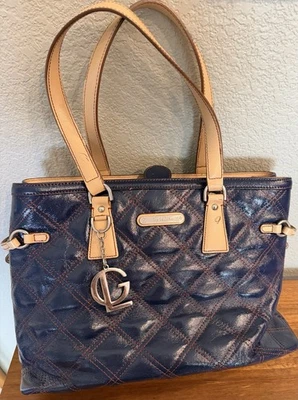 Guy Laroche Dark Blue Quilted Shoulder Bag - Photo 1/4
