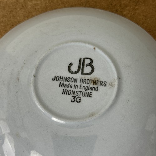 Vintage Johnson Brothers 'Greydawn' Pattern, Tea Cup & Saucer - Picture 7 of 10