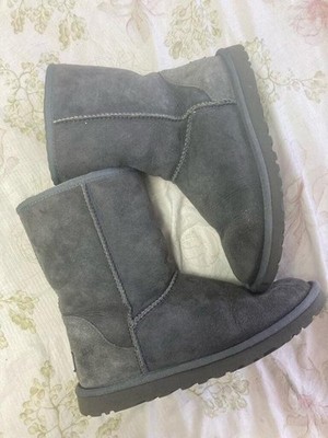 women ugg boots grey leather 37