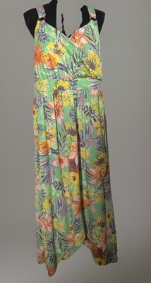 jamie & Layla Plus dress NWOT Halter Strap Dress Size 2X Bust 24 