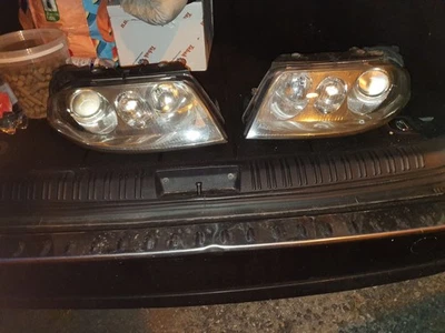 Xenon Scheinwerfer Hella Passat 3BG Licht Tuning Klarglas Brenner Original  - Bild 1 von 4