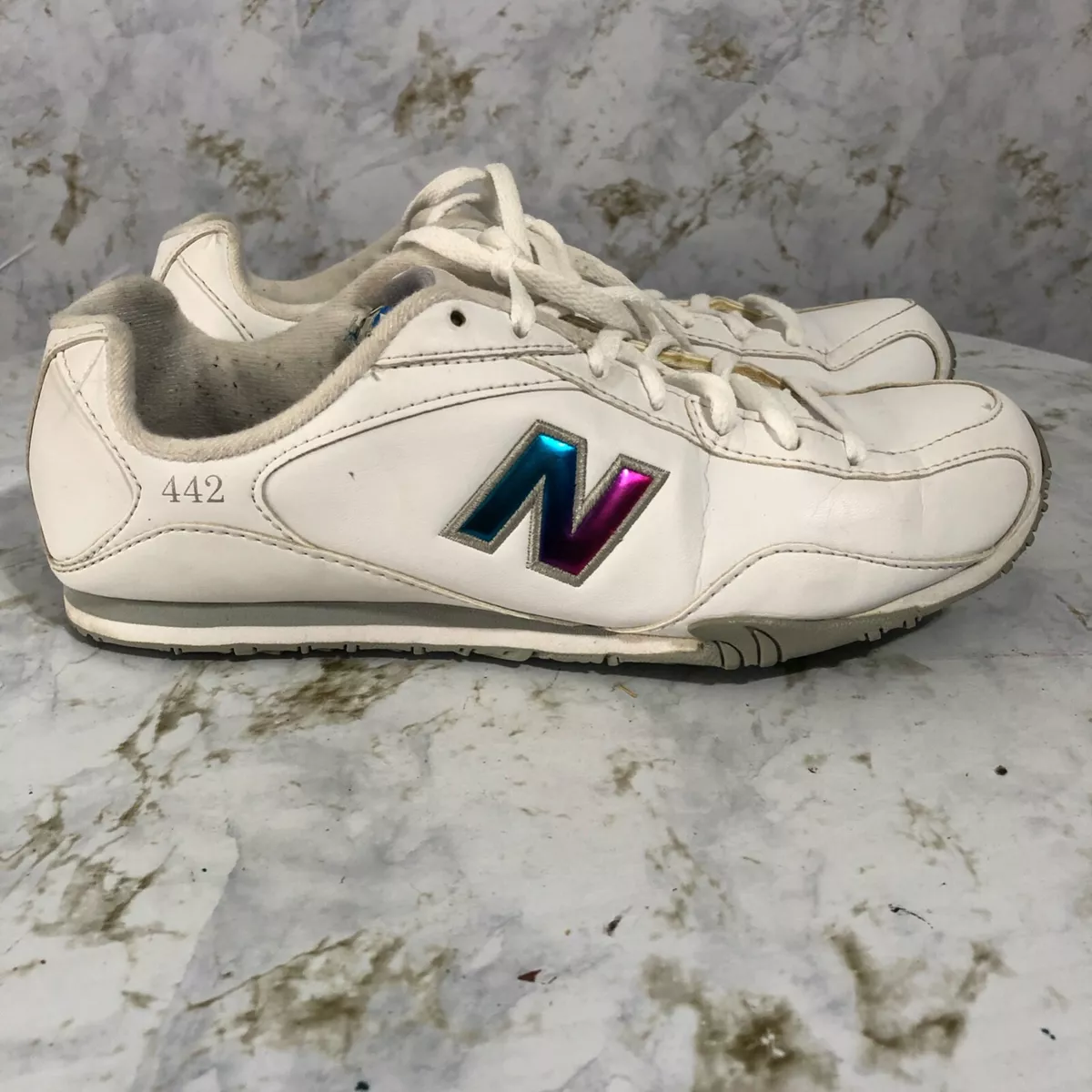 Wide training hotsell shoes womens