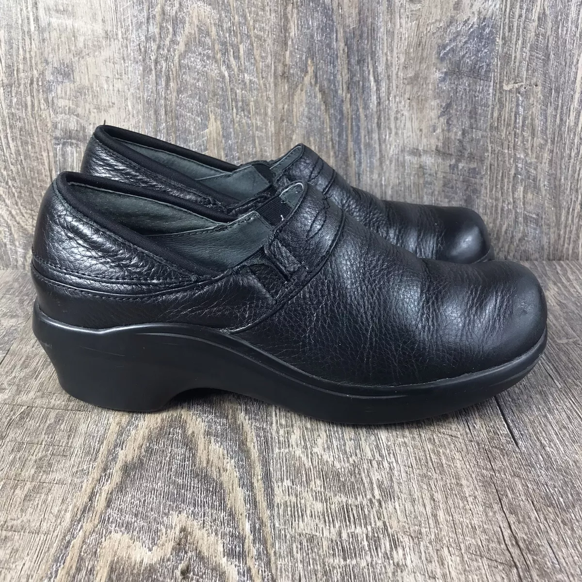 Ariat clogs black hotsell
