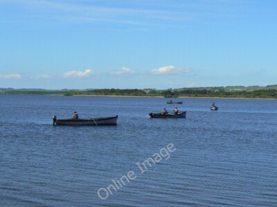 Foto 6x4 Angler beim Spielen Ballingry Angelboote bei St Serf's Isl c2010