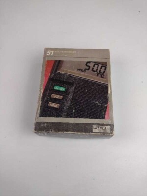 Fluke 51 K J Digital Thermometer - Working