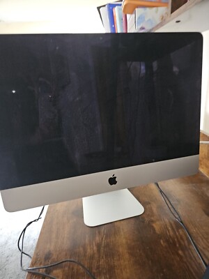 Apple iMac A1418 21.5 inch (1TB, Intel Core i5 5th Gen., 1.60GHz, 8GB) Desktop -