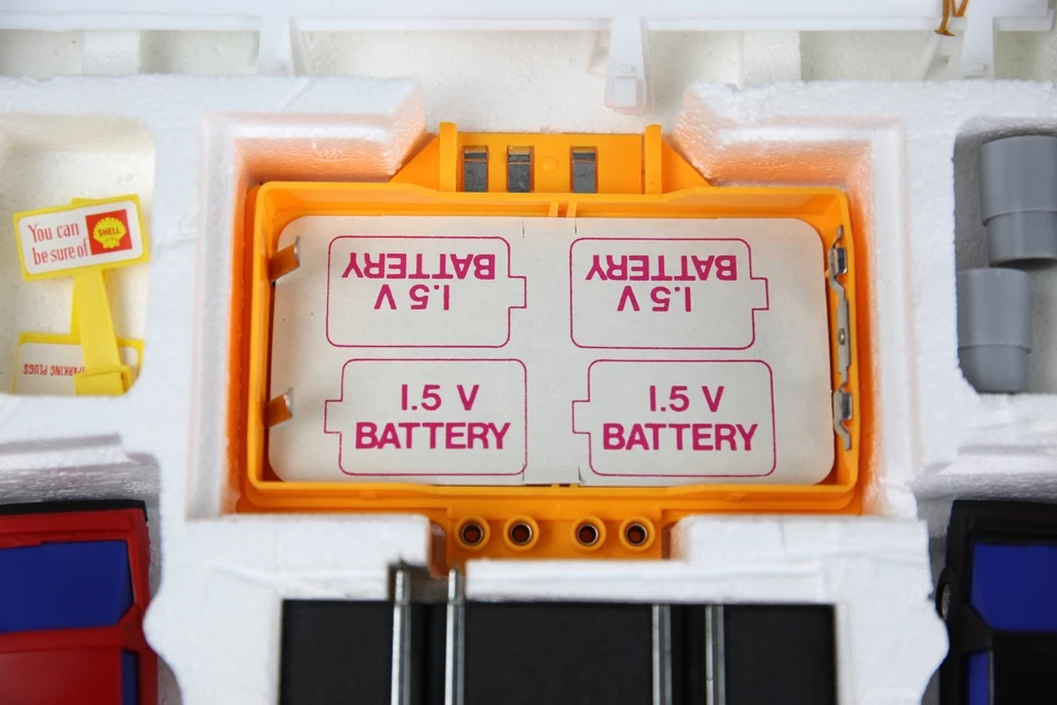 Vintage Artin Slot Car Set Firebird Speed Chase Electric Powered Road Racing NOS - Image 4 of 4