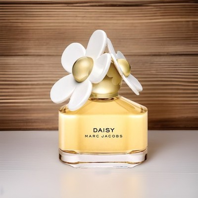 NEW! Authentic Marc Jacobs DAISY Perfume Large Size 3.3 oz | eBay