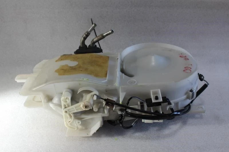 1999 TOYOTA 4RUNNER REAR HEATER BLOWER ASSEMBLY 87110-35040 - Image 3 of 4